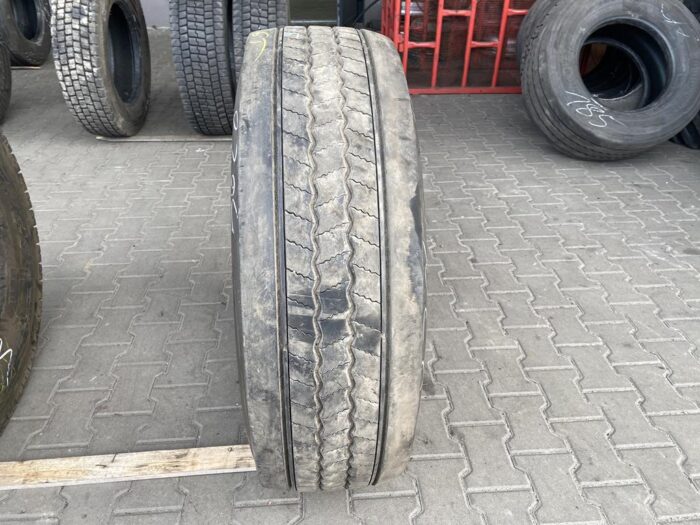 Opona ciężarowa używana przód 315/70R22.5 CONTINENTAL CONTI HYBRID HS5 / 9-10mm