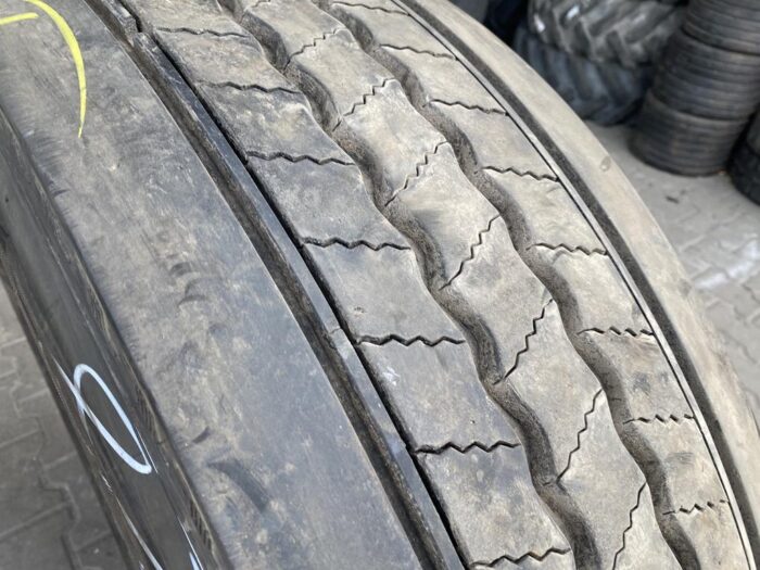 Opona ciężarowa używana przód 315/70R22.5 CONTINENTAL CONTI HYBRID HS5 / 9-10mm