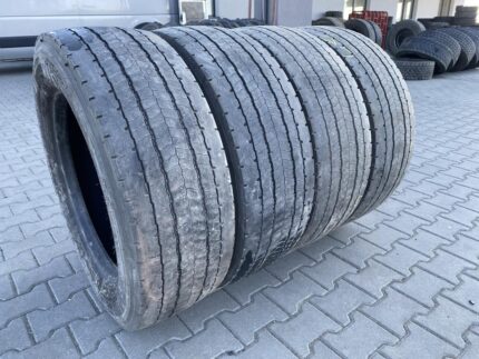  Opony używane ciężarowe napędowe 295/60R22.5 PIRELLI TH:01 ENERGY / 8mm