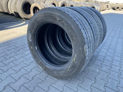 Opony używane ciężarowe napędowe 295/60R22.5 PIRELLI TH:01 ENERGY / 8mm