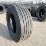  Opona używana ciężarowa naczepa 385/65R22.5 SEMPERIT RUNNER T2 / 12-13mm