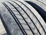 Opony używane ciężarowe przednie 245/70R17.5 BRIDGESTONE R227 / 8-10mm