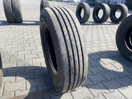  Opony ciężarowe używane naczepowe 215/75R17.5 BLACKLION BT165 / 9-10mm