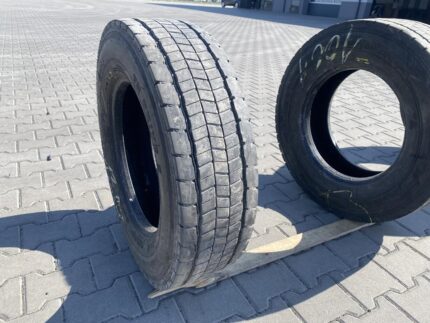  Opona ciężarowa używana napędowa 215/75R17.5 TRUCKSTAR TH DRIVE 3 / 8-10mm