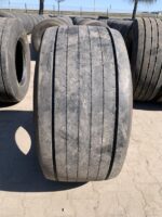 Opona używana ciężarowa naczepowa mega 435/50R19.5 GOODYEAR FUELMAX T / 9-11mm