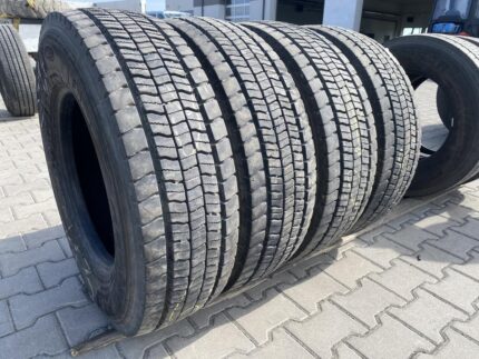  Opony ciężarowe używane napędowe 235/75R17.5 GOODYEAR REGIONAL RHD II / 12-13mm