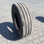  Opona ciężarowa używana prowadząca 285/70R19.5 SAVA AVANT A3 / 11-12mm