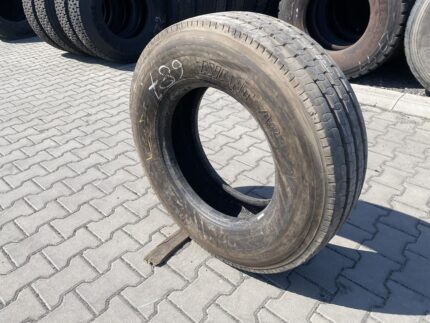 Opona ciężarowa używana prowadząca 285/70R19.5 SAVA AVANT A3 / 11-12mm