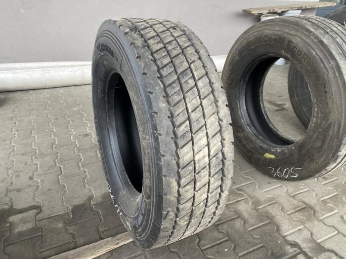 Opona ciężarowa używana napędowa 315/70R22.5 BARUM BD200 ROAD / 9-11mm