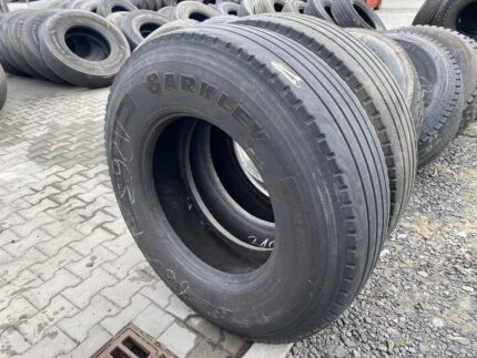 Opony ciężarowe używane prowadzące 315/80R22.5 BARKLEY BL203 / 7-8mm