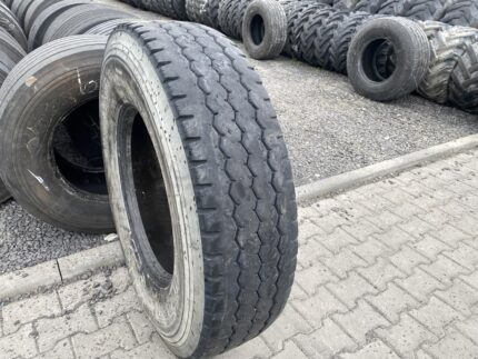  Używana opona ciężarowa prowadząca 315/80R22.5 BRIDGESTONE V-STEEL MIX M840 / 8mm