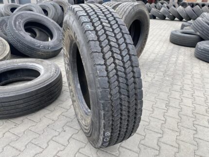  Opona ciężarowa używana prowadząca 315/80R22.5 CONTINENTAL SCANDINAVIA HSW / 100% Bieżnika