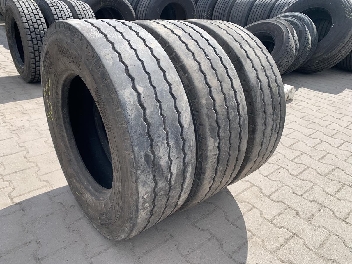 Opona używana ciężarowa do naczepy mega 385/55R19.5 CONTINENTAL CONTI HYBRID HT3 / 12-13mm Opony używane ciężarowe naczepowe 235/75R17.5 PIRELLI ST:01 / 5-7mm