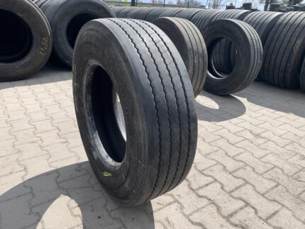  Opona używana ciężarowa prowadząca 235/75R17.5 CONTINENTAL CONTI HYBRID LS3 / 8-9mm