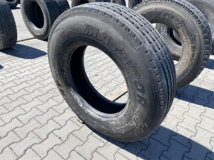 Opona używana ciężarowa prowadząca 11R22.5 MATADOR SILENT FH 1 / 13mm