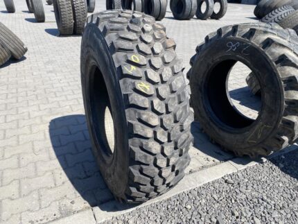  Opona przemysłowa Unimog 335/80R20 12.5R20 DUNLOP SP PG8 / 100% Bieżnika