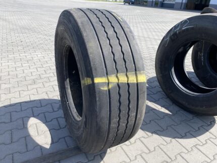  Opona ciężarowa używana naczepowa 385/65R22.5 MATADOR THR4 / 6-7mm