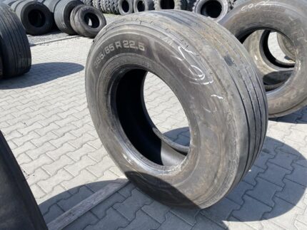 Opona ciężarowa używana naczepowa 385/65R22.5 UNIROYAL TH40 / 11mm