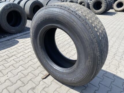Opony ciężarowe używana naczepowa 385/65R22.5 NOKIAN TYRES E-TRUCK TRAILER / 13mm