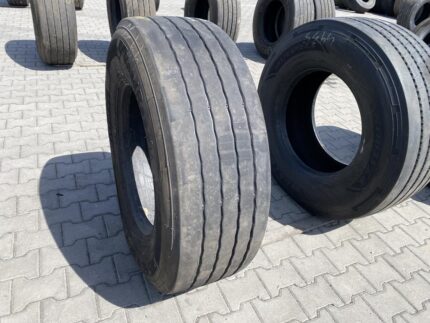  Opona ciężarowa używana naczepowa 385/65R22.5 RIKEN ROAD READY T / 7mm