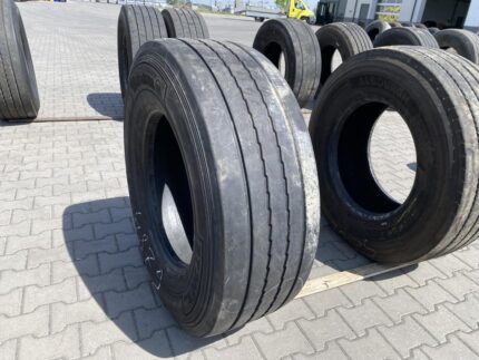  Opona ciężarowa używana naczepowa 385/65R22.5 BARUM BT200 ROAD / 7mm