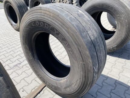 Opona ciężarowa używana naczepowa 385/65R22.5 GOODYEAR FUELMAX T / 7mm