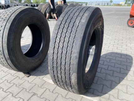  Opona ciężarowa używana prowadząca 385/65R22.5 PIRELLI FW:01 / 9-10mm