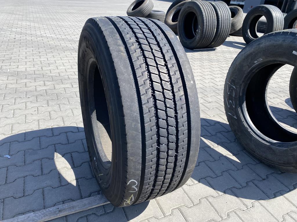Opona ciężarowa używana prowadząca 385/55R22.5 BRIDGESTONE RW-STEER 001 / 13mm Opona ciężarowa używana prowadząca 385/55R22.5 BRIDGESTONE RW-STEER 001 / 13mm