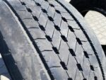 Opona ciężarowa używana prowadząca 385/55R22.5 GOODYEAR KMAX S GEN-2 / 9-10mm