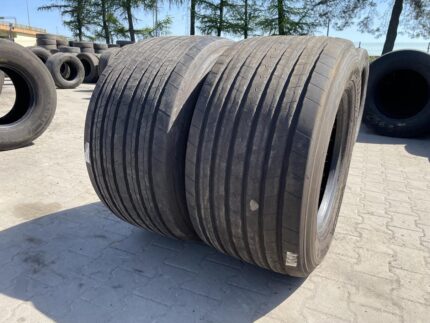  Opony używane ciężarowe do naczepy mega 445/45R19.5 GOODYEAR KMAX T GEN-2 / 11-12mm