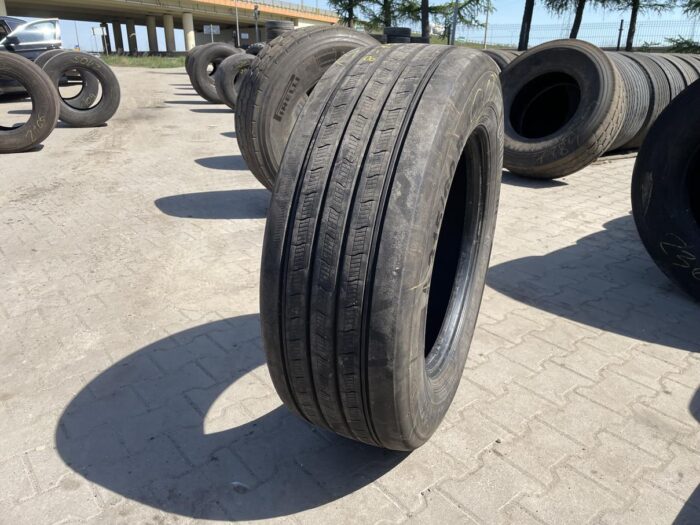 Opona ciężarowa używana przednia 315/60R22.5 CONTINENTAL CONTI ECOPLUS HS3+ / 8-10mm