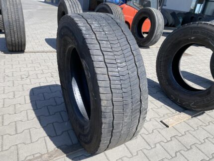  Opona ciężarowa używana napędowa 315/70R22.5 HANKOOK SMART FLEX DH51 / 8-10mm