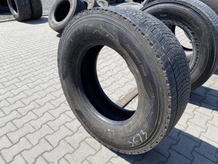 Opona ciężarowa używana napędowa 315/70R22.5 HANKOOK SMART FLEX DH51 / 8-10mm