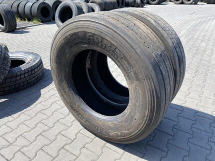 Opony ciężarowe używane prowadzące 315/70R22.5 BRIDGESTONE ECOPIA H-STEER 002 / 7-8mm