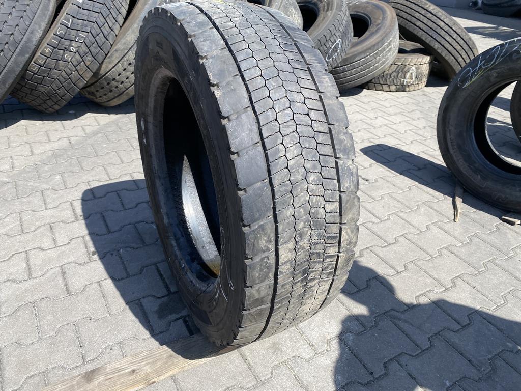 Opona używana do ciężarówki 295/60R22.5 HANKOOK DL20w E-CUBE MAX / 9mm Opona używana do ciężarówki 295/60R22.5 HANKOOK DL20w E-CUBE MAX / 9mm