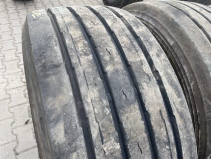 Opony używane ciężarowe 385/55R22.5 GOODYEAR REGIONAL RHT II / 11-12mm