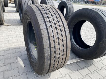  Opona ciężarowa używana prowadząca 385/55R22.5 DUNLOP SP346 / 12-13mm