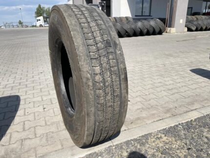  Opona używana ciężarowa prowadząca 315/80R22.5 FALKEN RI151 / 10-11mm