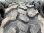 Opona używana przemysłowa uniwersalna ładowarka 405/70R20 16/70R20 LEAO STRONG-MAX LR400 80-90% BIEŻNIKA