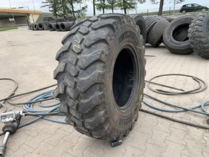  Opona używana przemysłowa uniwersalna ładowarka 405/70R20 16/70R20 LINGLONG STRONG-MAX LR400 80% BIEŻNIKA