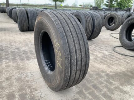  Opona ciężarowa używana naczepowa 385/65R22.5 DUNLOP SP247 / 11-12mm