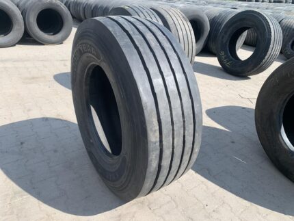  Opona używana ciężarowa naczepowa 385/65R22.5 GOODYEAR KMAX T HL / 13-14mm