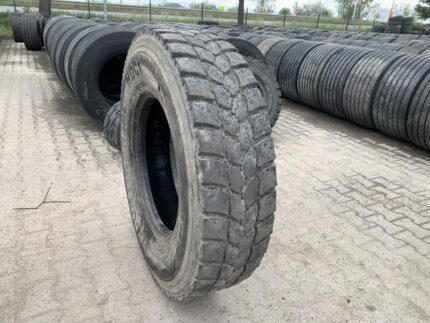  Opona używana ciężarowa napędowa 315/80R22.5 BIEŻNIKOWANA TYP MICHELIN XDY3 / 9-14mm