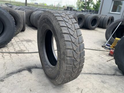  Opona używana ciężarowa napędowa budowlana 315/80R22.5 APLUS D802 / 13-16mm