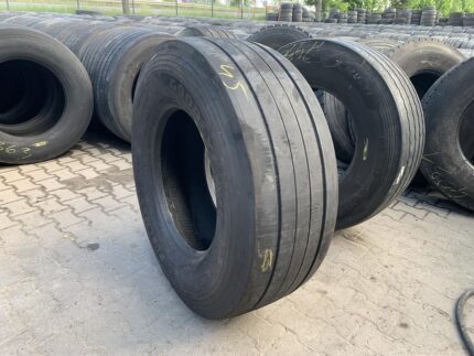  Opona używana ciężarowa naczepowa 385/65R22.5 GOODYEAR FUELMAX T / 6-8mm