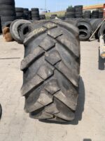Opona używana przemysłowa do maszyn budowlanych 18-19.5 BKT MP567 / 80% bieżnika