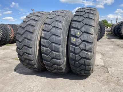  Opony używane przemysłowe 365/80r20 14.5-20 PIRELLI PISTA PS22 / 50% bieżnika