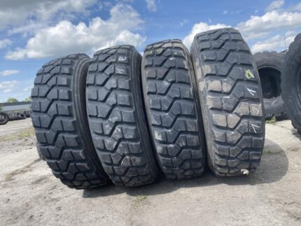  Opony używane przemysłowe 365/80r20 14.5-20 PIRELLI PISTA PS22 / 90% bieżnika