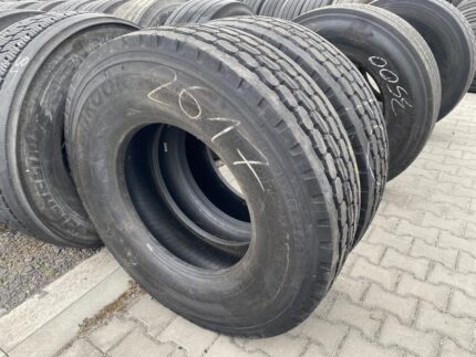 Opony ciężarowe używane podwieszane 315/80R22.5 BIEŻNIKOWANA TYP CONTINENTAL HSC1 / 100% Bieżnika