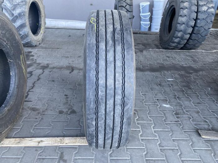 Opona ciężarowa używana prowadząca 295/80R22.5 MICHELIN X COACH Z / 8mm